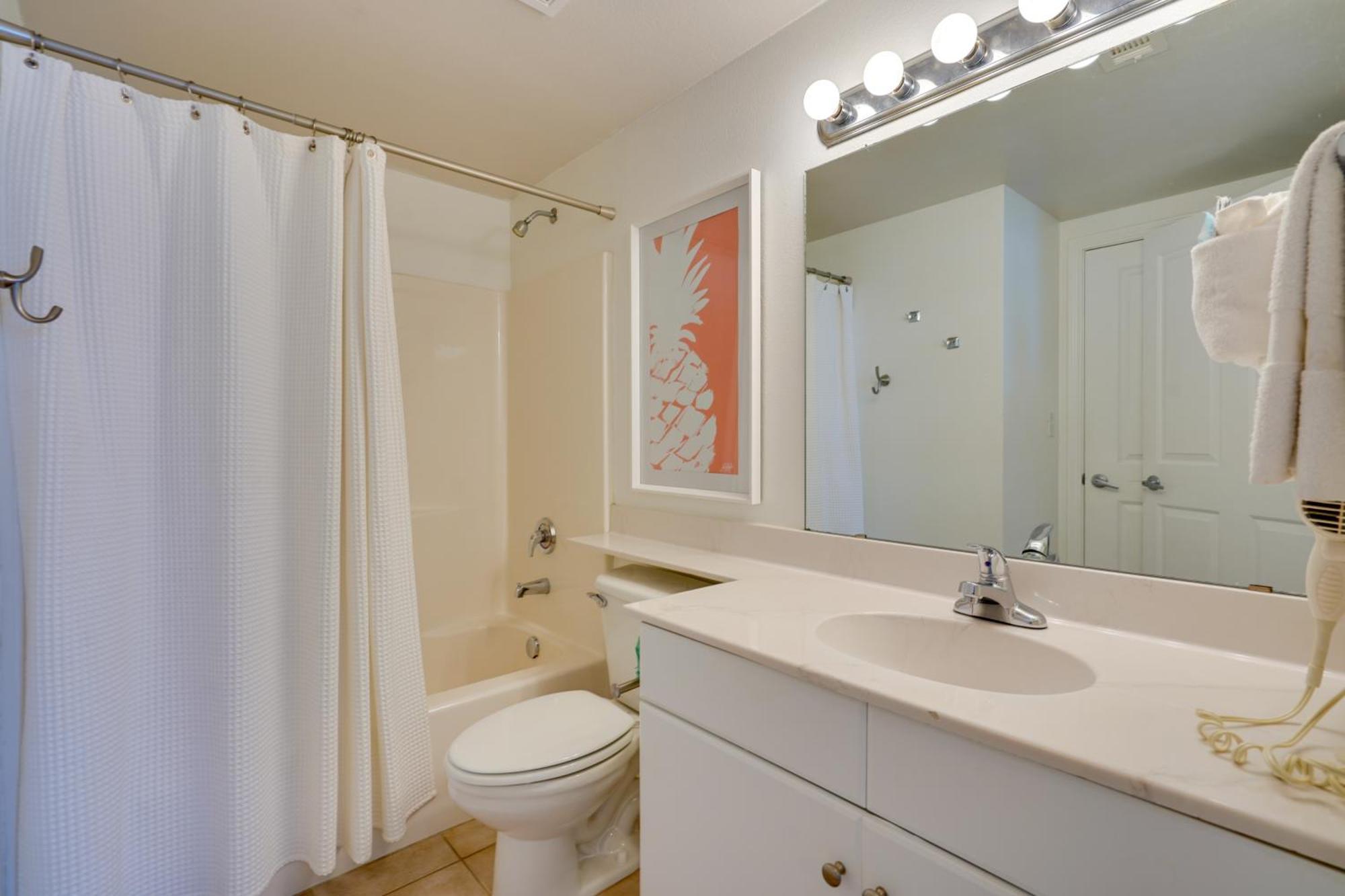 Beachfront Pcb With Ocean View, Pool Access! *